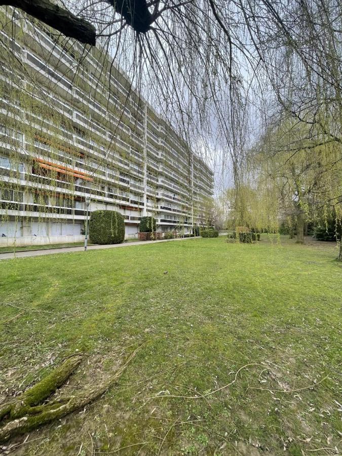 Super Appartement Calme Et Spacieux Dans Bruxelles Екстериор снимка
